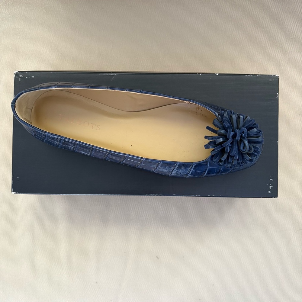 Talbots Blue Croc-Embossed Flats - Picture 3 of 6